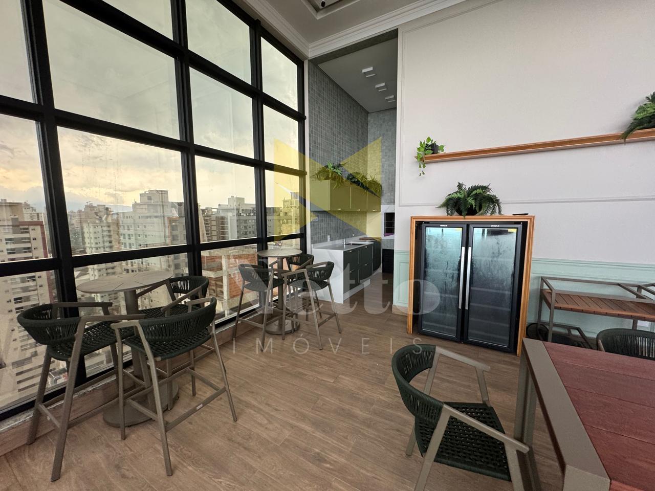 Maravilhoso apartamento com 2 suítes