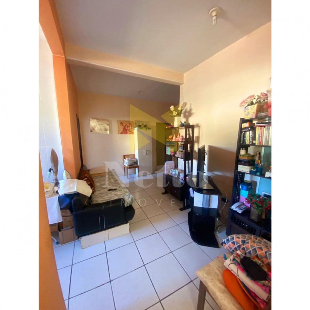 Ampla casa com 7 quartos