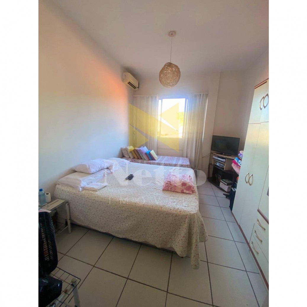 Ampla casa com 7 quartos
