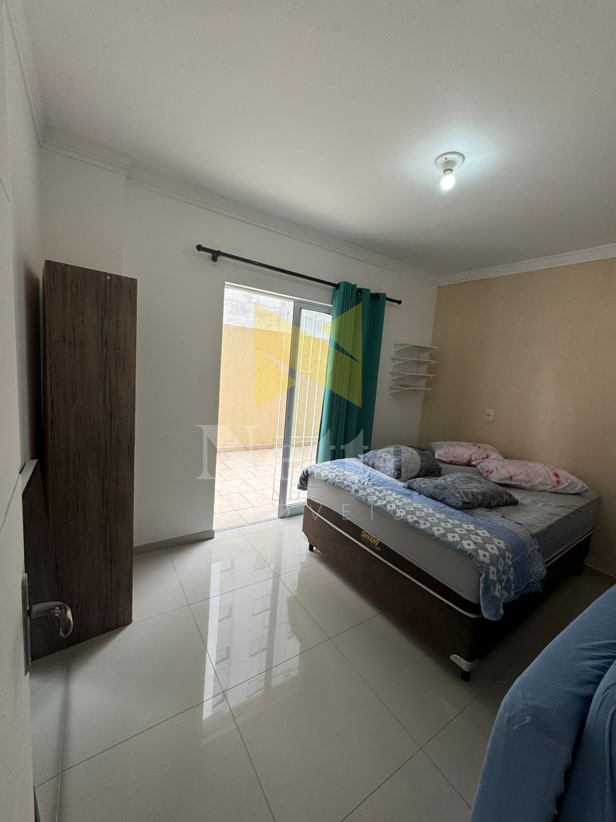 Apartamento locação anual em Itapema