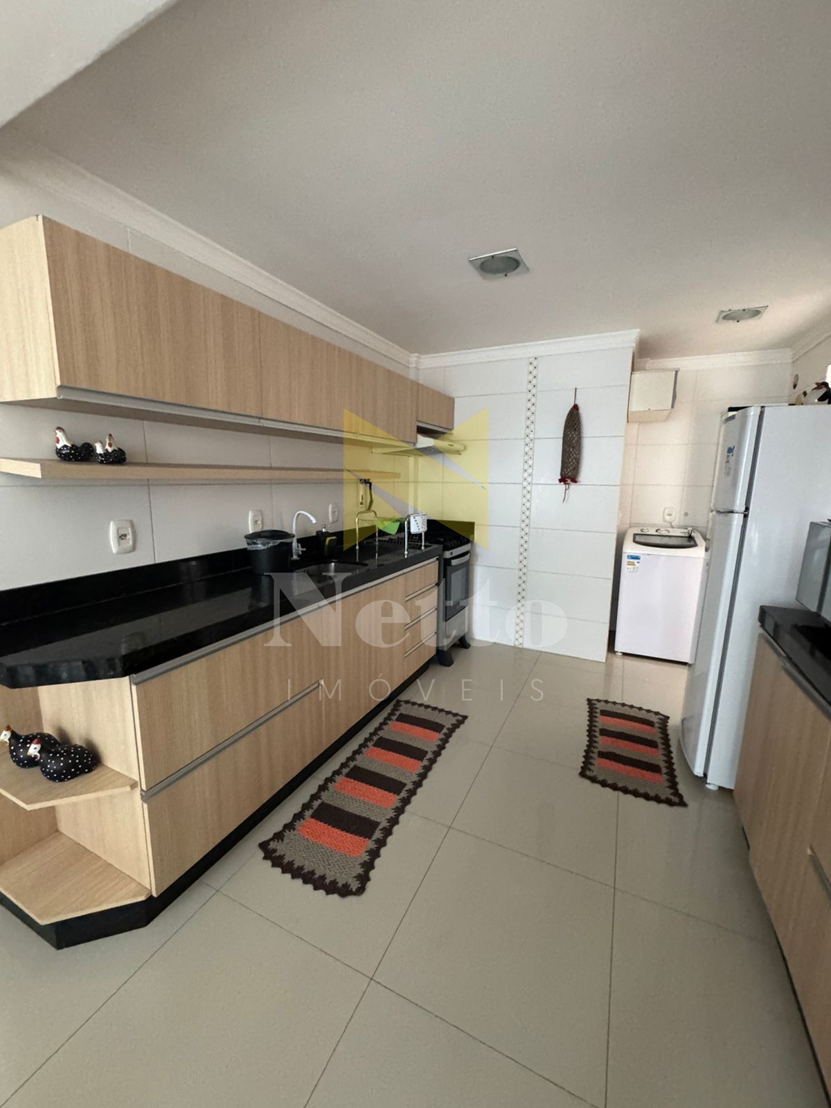 Apartamento locação anual em Itapema