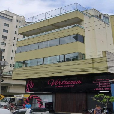 Sala Aérea de frente para Avenida Nereu Ramos