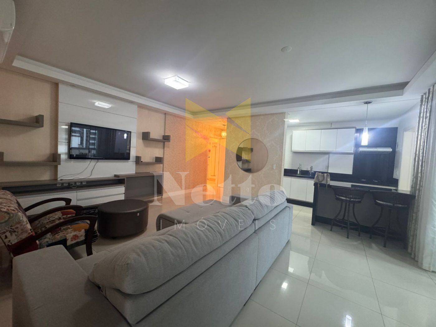 Apartamento com 3 suítes