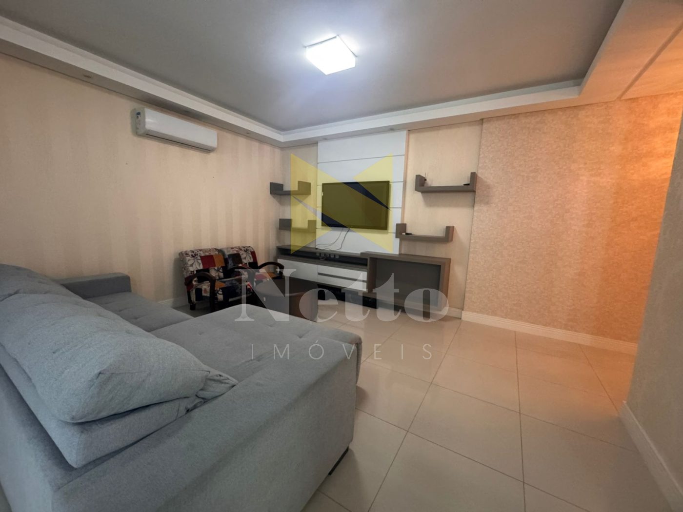 Apartamento com 3 suítes